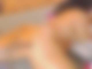 AnnieWolf's Live Sex Cam Show