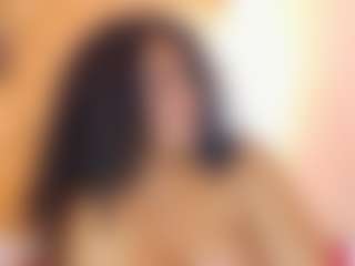Live cam show with AnnieWolf - Striptease on sexylive.show