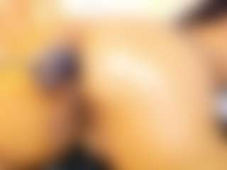 AnnieWolf's Live Sex Cam Show