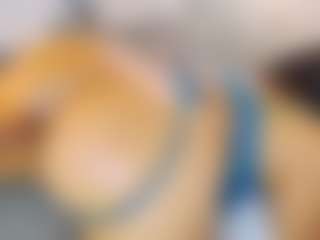 AnnieWolf's Live Sex Cam Show