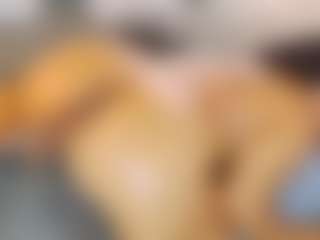 AnnieWolf's Live Sex Cam Show