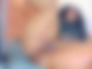 AnnieWolf's Live Sex Cam Show