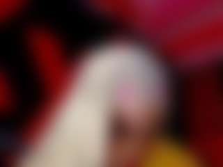 Live cam show with SachaPink - Black Hair on Camsoda