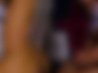 Live cam show with SachaPink - Average on TeamSkeetLive