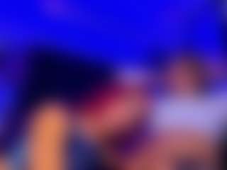 Spettacolo in cam dal vivo con SachaPink - Tease su Camsoda