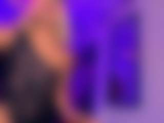 SachaPink's Live Sex Cam Show