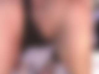 CookiesAndBoots's Live Sex Cam Show