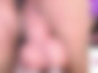 CookiesAndBoots's Live Sex Cam Show