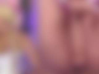 CookiesAndBoots's Live Sex Cam Show