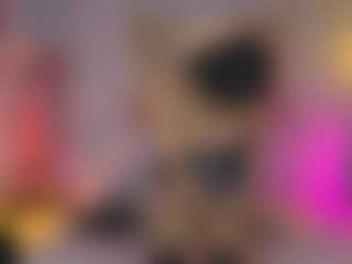 Elisse Cinnamon's Live Sex Cam Show