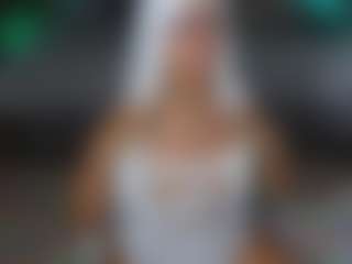 Elisse Cinnamon's Live Sex Cam Show