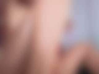 Elisse Cinnamon's Live Sex Cam Show