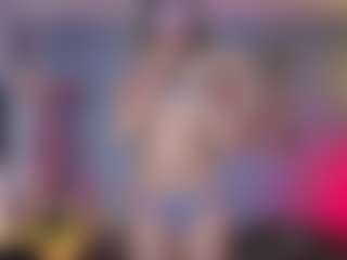 Live cam show with Elisse Cinnamon - Small Tits on madthumbs