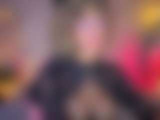 Elisse Cinnamon's Live Sex Cam Show