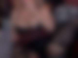 JessicaFoxi's Live Sex Cam Show