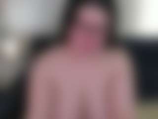 Kira's Live Sex Cam Show
