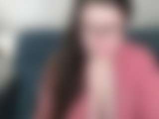 Live cam show with Kira - Moaning on Mixed Magazine Live