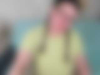 Kira's Live Sex Cam Show