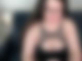 Kira's Live Sex Cam Show