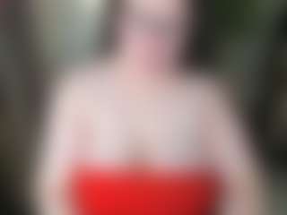 Kira's Live Sex Cam Show