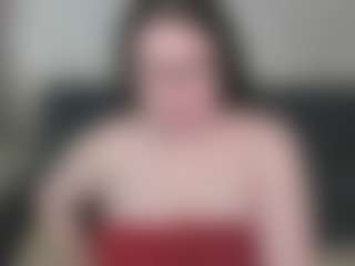 Live cam show with Kira - Oil on slutload