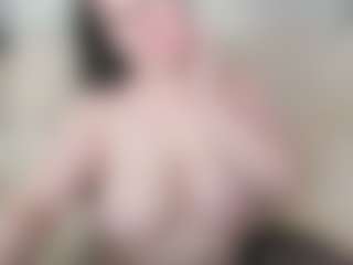 Live cam show with Kira - Oil on Streamer API