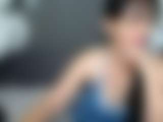 Live cam show with LiluGrants - Living Room on https://playwithruby.com