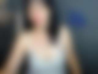 Live cam show with LiluGrants - Bedroom on Dolls Live