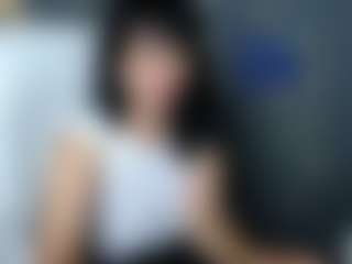 Live cam show with LiluGrants - Public on crypto-cams