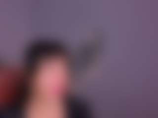 Live cam show with LiluGrants - Skinny on SpunkLive