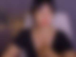 Live cam show with LiluGrants - Eating Pussy on Camsoda