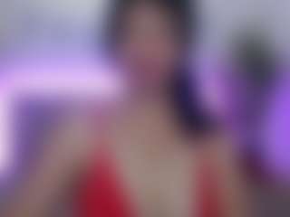 Live cam show with LiluGrants - Skinny on mypornchat.com