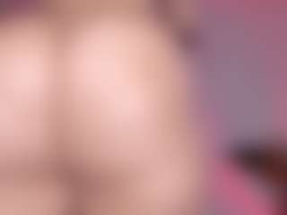 Live cam show with sweet-booty - Toys on iamadamtest123.com