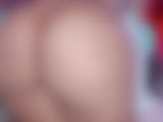 sweet-booty's Live Sex Cam Show