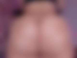 sweet-booty's Live Sex Cam Show