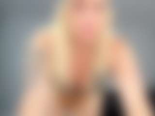 SureCakes's Live Sex Cam Show