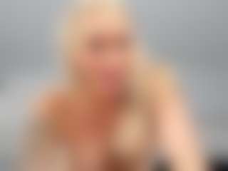 Live cam show with SureCakes - Pornstar Brown Eyes on Camsoda