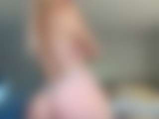 Live cam show with SureCakes - Pornstar Petite on SpankPalCams