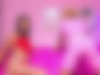 Live cam show with Queen-Of-Paradise - Small Tits on Camsoda