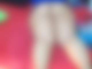 Live cam show with shanttal - Granny Big Tits on studioflirtlive.com