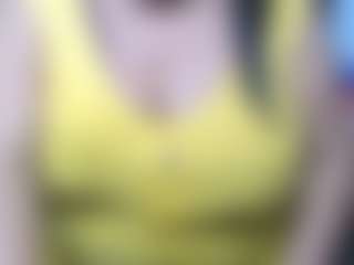 Live cam show with shanttal - Moaning on TeamSkeetLive