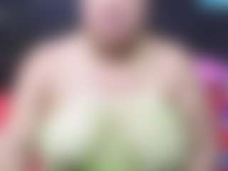 Pokaz na żywo z shanttal - Granny BBW na Camsoda