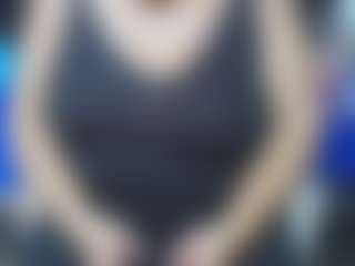 shanttal MILF webcam performer live streaming