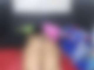 Live cam show with shanttal - Granny Dildo on WildCum