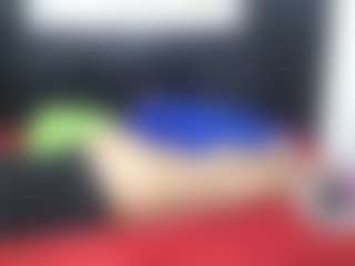 shanttal MILF webcam performer live streaming