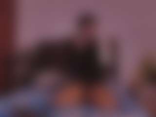 Live cam show with David and Yoel - Big Cock on Pornisteam.com