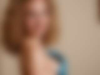 Roxanne's Live Sex Cam Show