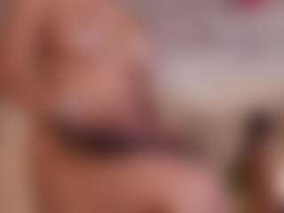 Live cam show with JadaKaii - Petite on Camsoda