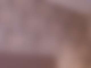 Live cam show with JadaKaii - Ice on Gym Cam Girls