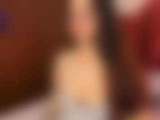 Live cam show with RaquelDanger - Sucking on Gym Cam Girls